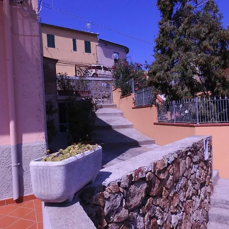 Anna's Place Apartamento *